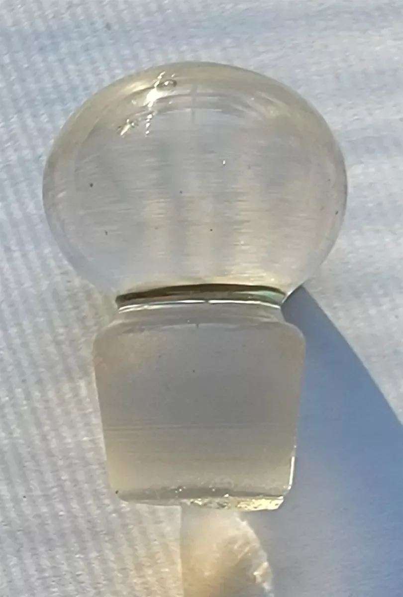 CLEAR ROUND TOP STOPPER